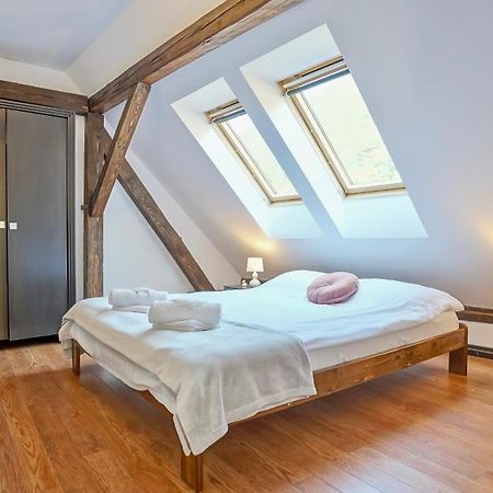 Rooftop Proprety With Large Terrace & Stunning Views - Brasov Exterior photo